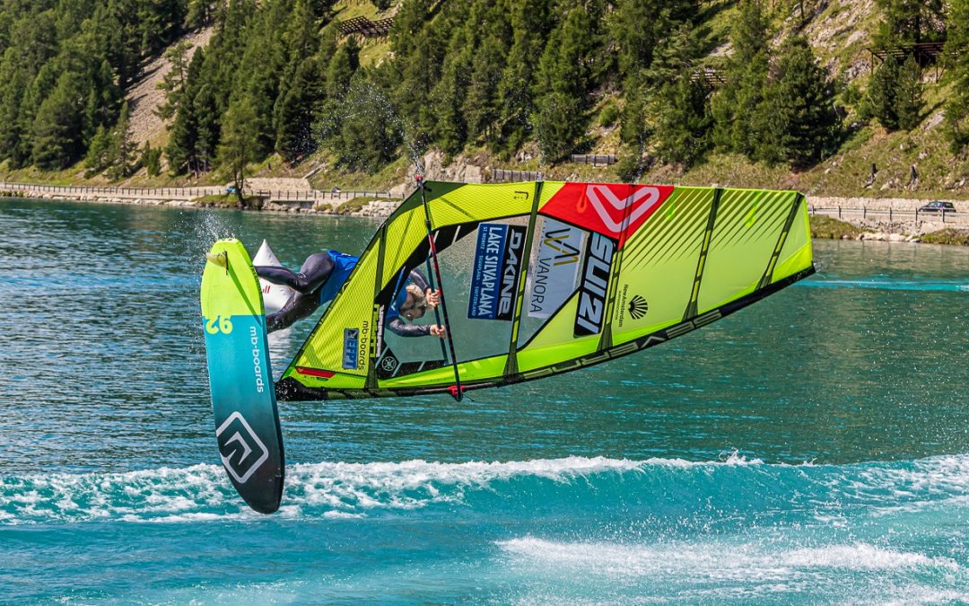 Flying high in the Swiss Alps – Severne dominates Engadinwind Foil Mania